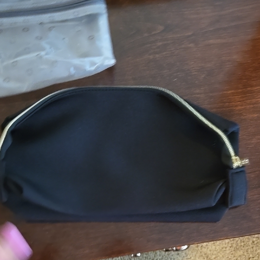 Makeup Bag Collection - Picture 10 of 11